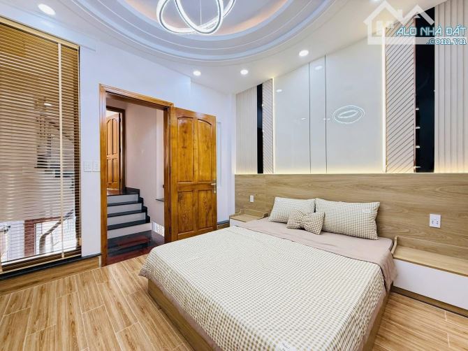64m2, BÁN NHÀ 5 TẦNG, KHU PHÂN LÔ, PHẠM VĂN CHIÊU, P14 GÒ VẤP, NHỈNH 8 TỶ - 6