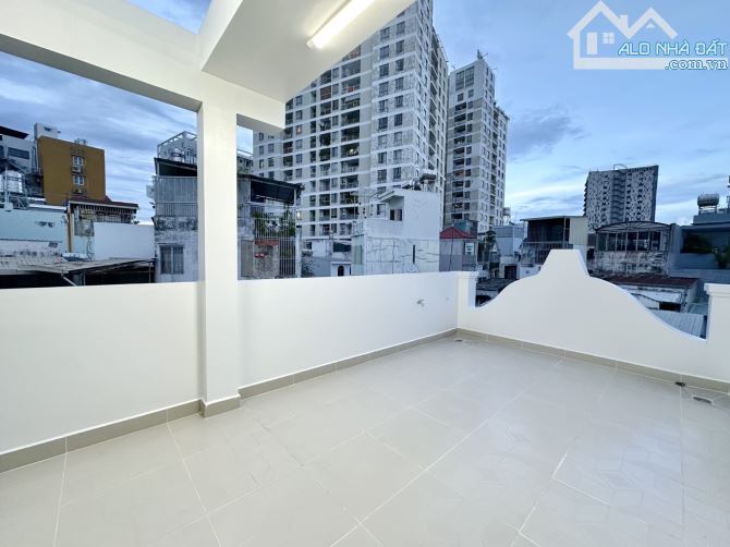Bán nhà MTKD Phú nhuận - 4 tầng - 6,5 tỷ - 6