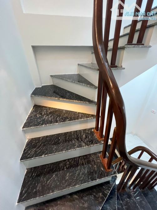 BÁN NHÀ MẬU LƯƠNG – GẦN KHU ĐÔ THỊ XA LA – 4.5 TẦNG – GIÁ 5.8 TỶ (CÓ THƯƠNG LƯỢNG) - 7