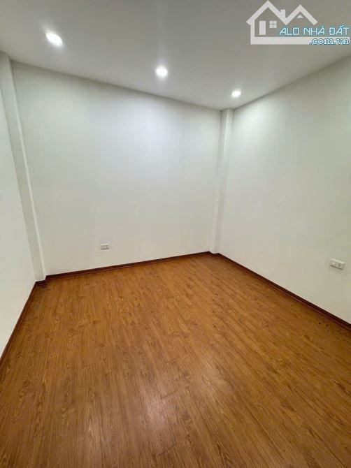 BÁN NHÀ ĐẸP NGỌC THỤY - FULL NỘI THẤT CHỈ VIỆC XÁCH VALI VỀ Ở - 39M2 CHỈ 7,4 TỶ - 7