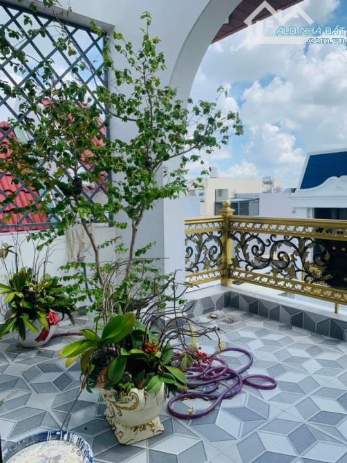 Bàn Nhà Lê Văn Quới Gò Xoài 68m2  4Tầng NT Cao Cấp Chỉ 7.35 Tỷ Tl - 7
