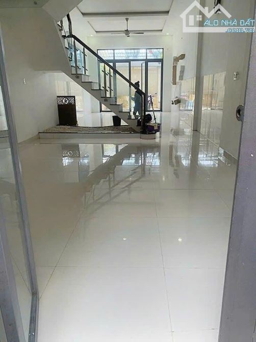 Nhà 3 tầng đường BÙI VĂN NGỮ, phường Hiệp Thành, Q12, dt 116/127m2(5mx25m) Hẻm 8m💵 7,4Tỷ - 7