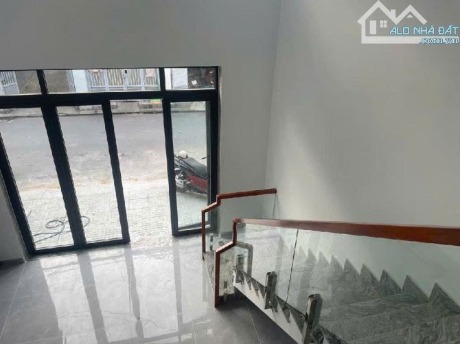Nhà 2 tầng đường LÊ VĂN KHƯƠNG, phường HIỆP THÀNH, Q12, dt 86m2 (5mx17m) Đường 10m 💵 5,8T - 7