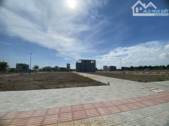 Bán đất khu Tái Định Cư Hoà Long,TP. Bà Rịa Vũng Tàu, DT: 87.5m2 - Giá bán: 2 tỷ 350triệu - 7