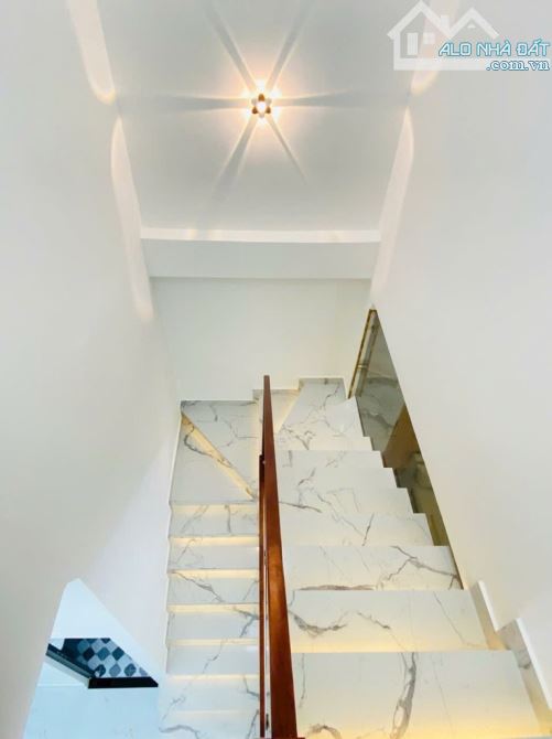 BÁN NHÀ DIỆN TÍCH KHỦNG - 110M2 - TT NHÀ BÈ - 2 TẦNG 4PN - SHR + HC - NHỈNH 5 TỶ - 7