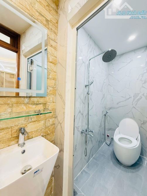 64m2, BÁN NHÀ 5 TẦNG, KHU PHÂN LÔ, PHẠM VĂN CHIÊU, P14 GÒ VẤP, NHỈNH 8 TỶ - 7