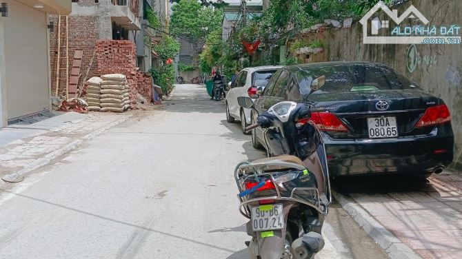 Nhà XINH phố ĐỨC GIANG 30m - MT 3,5m - giá 4,75 tỷ - 8