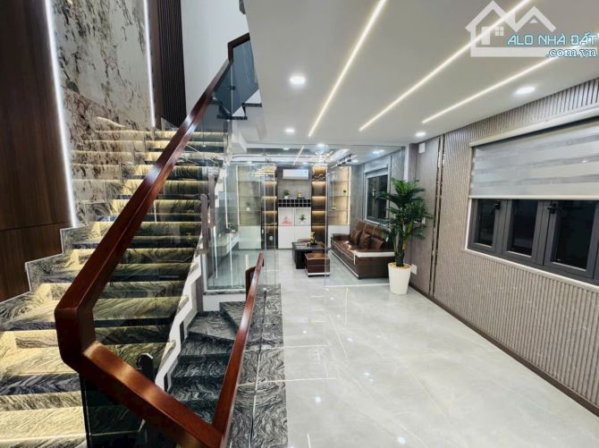Nhà hẻm xe hơi 5 tầng đầy đủ nội thất đường Mã Lò phường Bình Trị Đông quận Bình Tân - 8