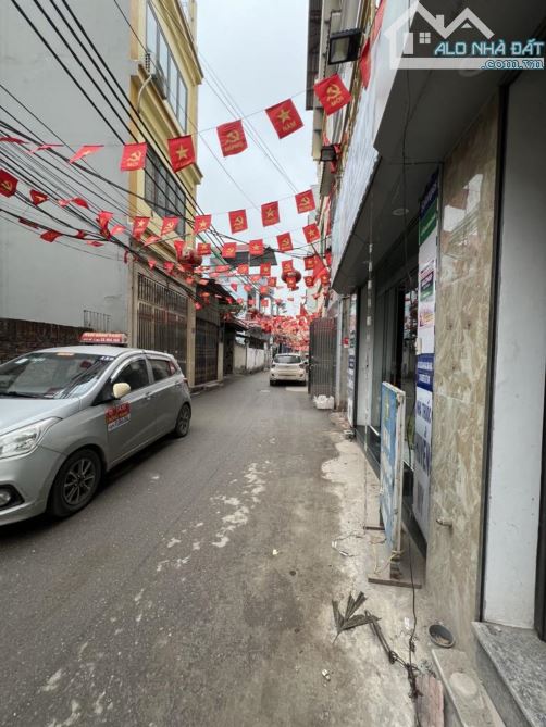 NHÀ 5T*DO LỘ YÊN NGHĨA,Ô TÔ ĐỖ CỬA,NGÕ THÔNG,50M RA TRỤC CHÍNH QUỐC LỘ 6,ĐA TIỆN,ÍCH. - 6