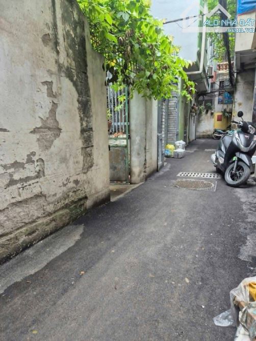 7.5 TỶ CÓ NHÀ 40M2,  MẶT TIỀN 7M TỰ XÂY 4 TẦNG Ở NGUYỄN TRÃI, THANH XUÂN - 2