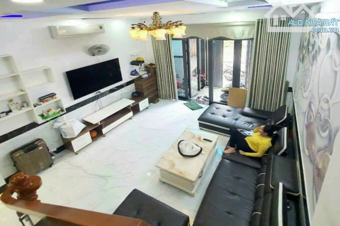 Bán nhà hẻm Phạm Văn Chiêu, Gò Vấp, 51 m² (4.2m x 12m), nhà đẹp - Giá 6.9 tỷ TL