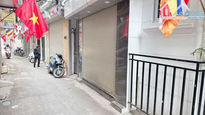 BÁN NHÀ 4T 10M RA MP THỤY KHUÊ TÂY HỒ Ô TÔ VÀO CỔNG KHU VỰC HIẾM NHÀ BÁN 60M2 MT 5M 19 TỶ