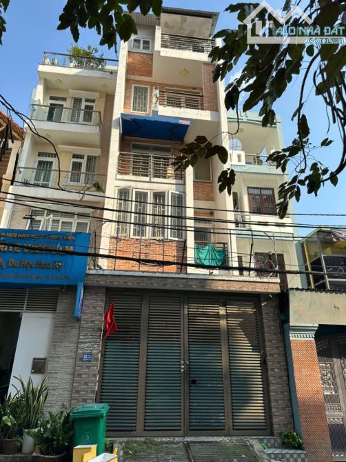 Bán toà nhà chdv hẻm đẹp 10m điện biên phủ p17 quận bình thạnh thu nhập 60tr/tháng