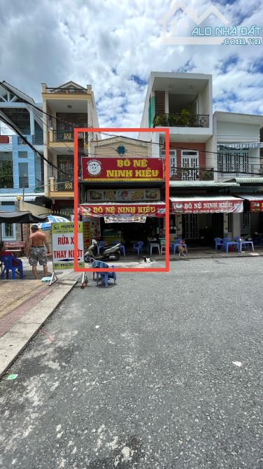 VỊ TRÍ ĐẮC ĐỊA - NHÀ MẶT TIỀN ĐƯỜNG NGÔ HỮU HẠNH TRUNG TÂM TP CẦN THƠ