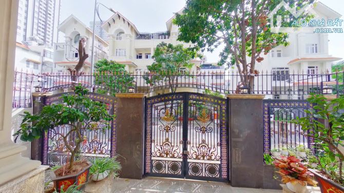 Bán biệt thự đẹp Himlam Kênh Tẻ P.Tân Hưng Q.7, TP. HCM, DT 10x20m, hầm, 2L, ST, 58ty