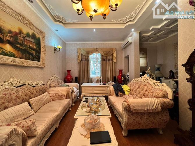 Nhà Ngõ 36 Đào Tấn 109m2, MT 6.5m, ngõ rộng 2m, cách ô tô tránh 10m, ngõ thông giá 20.3 tỷ