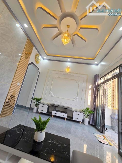 NHÀ MỚI 100% KHU TDC PHÚ NHUẬN!! Đã hoàn thiện 99% MẪU NHÀ HIỆN ĐẠI SANG TRỌNG!!