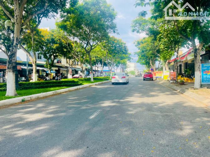 CẶP MTKD HOÀI THANH - DT 180M2 - GIÁ 16 TỶ