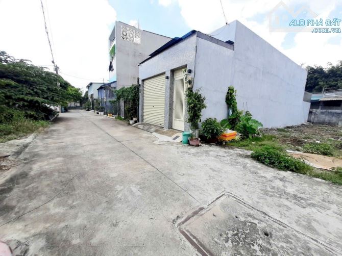 Bán đất đường Thạnh Lôc 26, Quận 12 - Ngay ngã tư ga dt 4x17m giá 4,25 tỷ