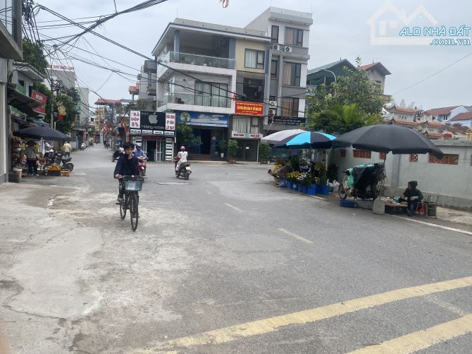TIÊN DƯƠNG hơn 3 tỷ xíu Ô TÔ ĐỖ CỔNG gần CẦU NHẬT TÂN.