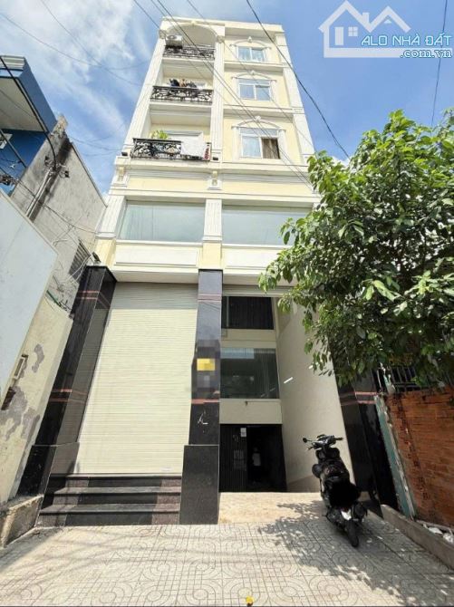 BÁN CHDV HẦM+6 TẦNG NGAY CẦU THAM LƯƠNG, DT 6X20M DOANH THU 70TR/TH NHỈNH 15 TỶ TL
