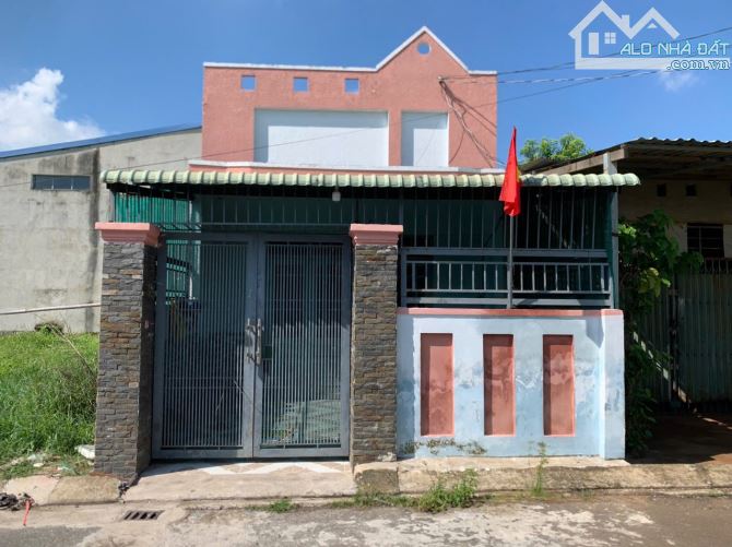 Bán nhà Mỹ Hạnh Nam, 1 sẹc Gò Hưu , DT 92m2, đất thổ cư, 3 phòng ngủ, giá 1.55 tỷ