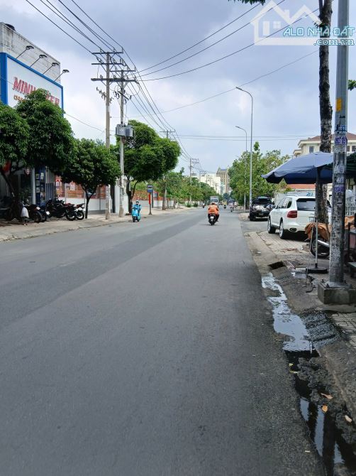 Nhà 5 tầng Góc 2 MT khu Bình Phú Quận 6 (7x16) chỉ 22 tỷ