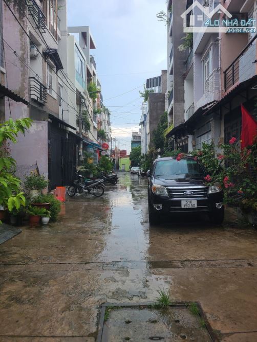 NHÀ BÁ, HÀ HUY GIÁP, NGÃ TƯ GA,4*13, HẺM 8M, KHU PHÂN LÔ, NHỈNH 7 TỶ