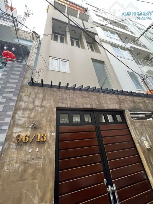 Bán nhà Lê Lai P.Bến Thành Q.1 60m2 6 tầng ngang 4.3m Gía 18.5 Tỷ