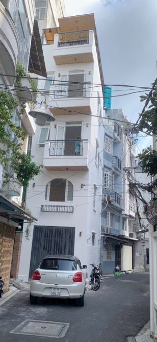 Bán nhà HẺM ÔTÔ ĐỖ CỬA Nguyễn Kiệm Phú Nhuận, 5 tầng, Full nội thất, chỉ 5.x tỷ
