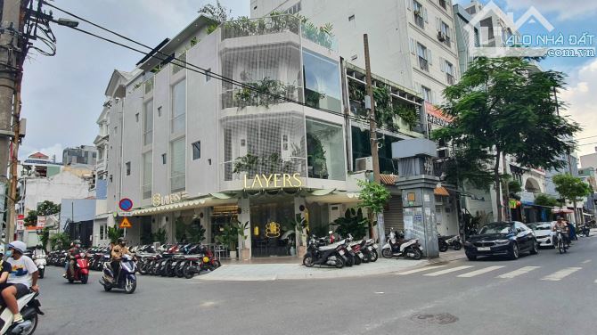 Siêu phẩm góc 2 Mặt tiền đường Trần Nhật duật Q1. 6.5x20 4 lầu. HDT 6000 usd 55 tỷ TL