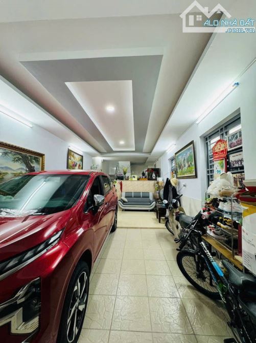 NHÀ SÁT KHU VIP NAM LONG QUẬN 7, XE HƠI NGỦ TRONG NHÀ, 4,5x17M, VÕ THỊ NHỜ