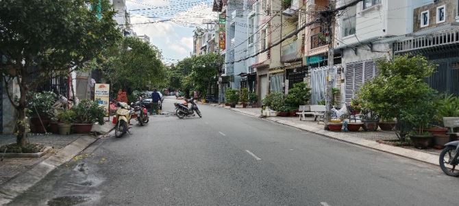 Bán nhà đường trần văn ơn khu víp VIEW CÔNG VIÊN