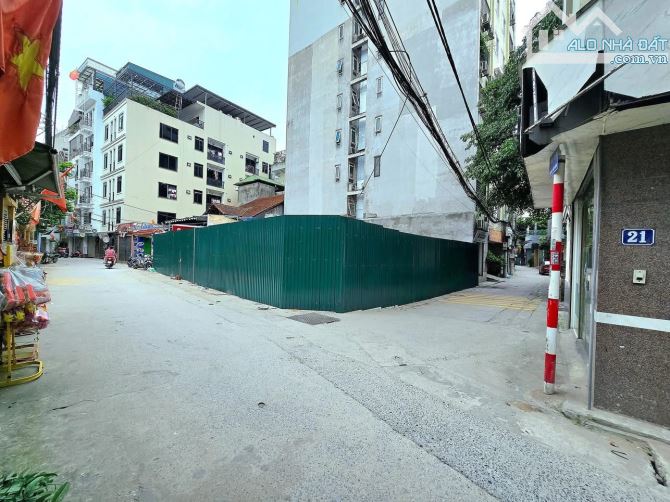 BÁN đất Xuân Đỉnh đường 12 m lô góc kinh doanh 60 m2 giá 14.. Tỷ.