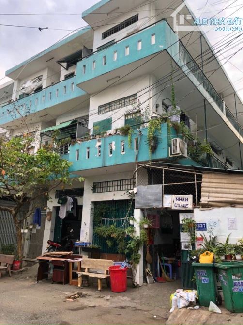 CHDV 47Phòng. 15x22 4 tầng. Hẻm 8m thông. Thuê khoán 92tr giá 30 tỷ