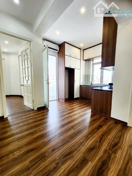 CĂN HỘ STUDIO CHUNG CƯ KĐTM ĐỊNH CÔNG! PHÂN LÔ Ô TÔ TRÁNH, PCCC ĐẢM BẢO, ~50M2 2N2WC 2.TỶ