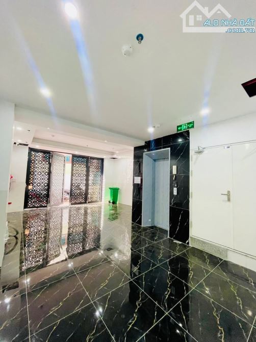 Chào 10tỷ8 - Bán tòa căn hộ dịch vụ phố Trường Chinh - 6 tầng thang máy tổng 13 phòng 55m2