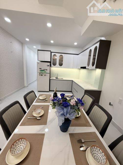 BÁN NHÀ SIÊU ĐẸP VỊ TRÍ VIP - 4*18.5 - 2 TẦNG - HXT THÔNG - TTH07 - Q12 - CHỈ 6.25 TỶ - 10