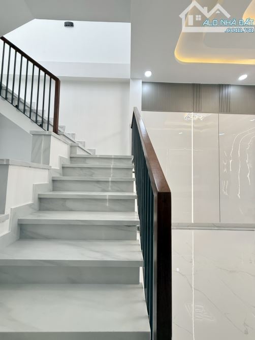 BÁN NHÀ SIÊU ĐẸP VỊ TRÍ VIP - 4*18.5 - 2 TẦNG - HXT THÔNG - TTH07 - Q12 - CHỈ 6.25 TỶ - 1