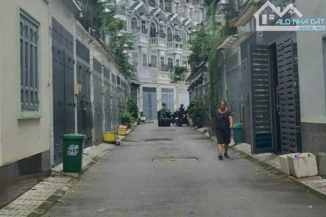Bán nhà hẻm Phạm Văn Chiêu, Gò Vấp, 51 m² (4.2m x 12m), nhà đẹp - Giá 6.9 tỷ TL - 1