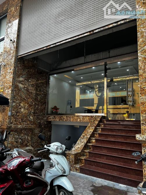 BÁN TOÀ VĂN PHÒNG MẶT PHỐ NGUỴ NHƯ KON TUM 70m2x9T THANG MÁY - MT 6m - 68 TỶ - KINH DOANH - 1