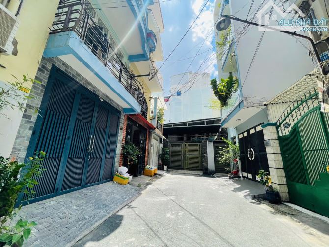 Bán nhà hẻm 8m tô hiến thành làm chdv khu nội bô sạch sẽ quận 10 - 1