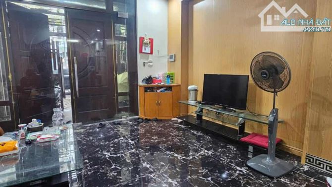 BÁN NHÀ PHÂN LÔ LIỀN KỀ TRUNG VĂN 70M x 5T – MT 5M – VỈA HÈ – Ô TÔ TRÁNH – KD ĐỈNH 25TỶ - 1