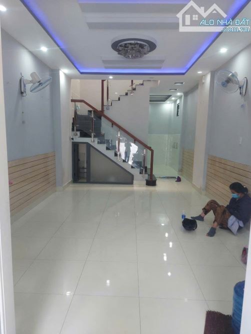 BÁN NHÀ HẺM XE HƠI ĐÔNG HƯNG THUẬN QUẬN 12 - 1