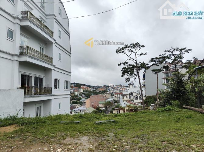 ĐẤT MẶT TIỀN GẦN NGÃ THỜ CON GÀ NGANG 10.7M DT 185M GIÁ 14 TỶ - 1