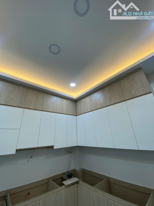 Căn Góc 3 Mặt Tiền Hẻm Huỳnh Tịnh Của 40m2 2PN 2WC Giá 5 Tỷ 800 TL - 1