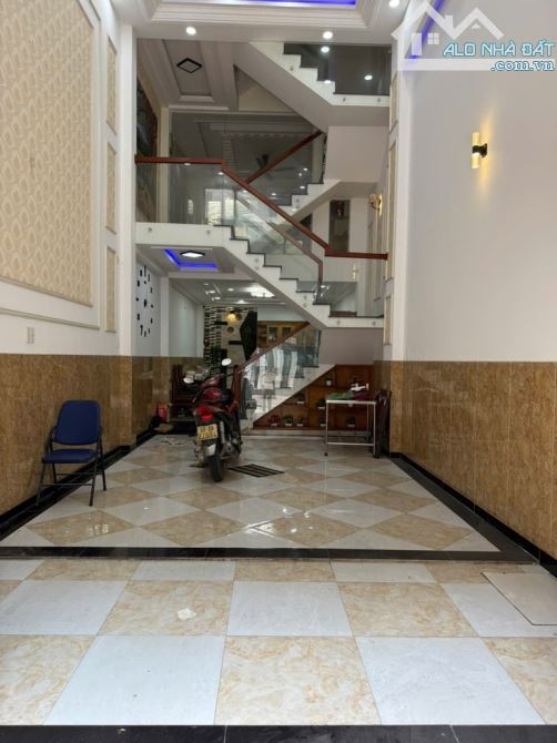 Khá Sang Trọng Hẻm VIP 12 Hiệp Thành 13 - 1