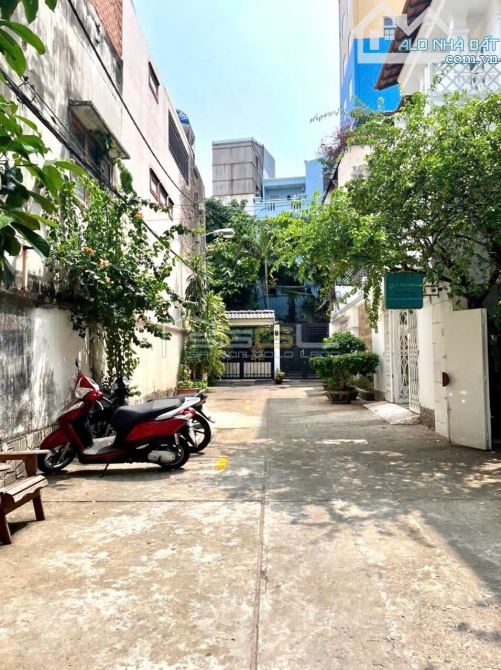 Bán gấp biệt thự MT khu nội bộ VIP Nguyễn Thành Ý,P Đa Kao, Quận 1, DT 8,5 x 17m - 1