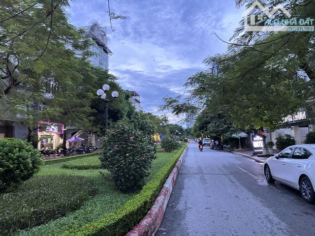 Biệt thự KĐT Văn Quán,mặt đường đôi 19 tháng 5, Hà Đông, kinh doanh siêu đỉnh . - 1