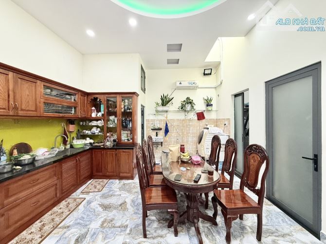 Nhà bán gò vấp phường 1 nguyên hồng nhà 130m2 nở hậu tài lọc gần mặt tiền chỉ 7,9 tỷ - 1